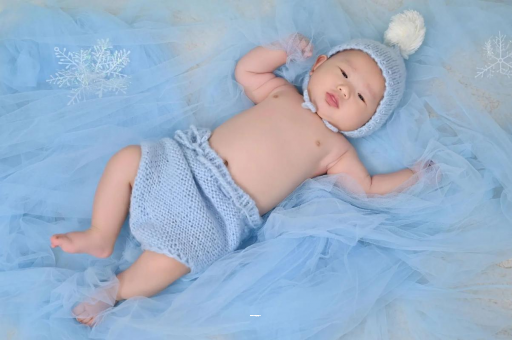 东平宝宝老喊肚子疼还发烧